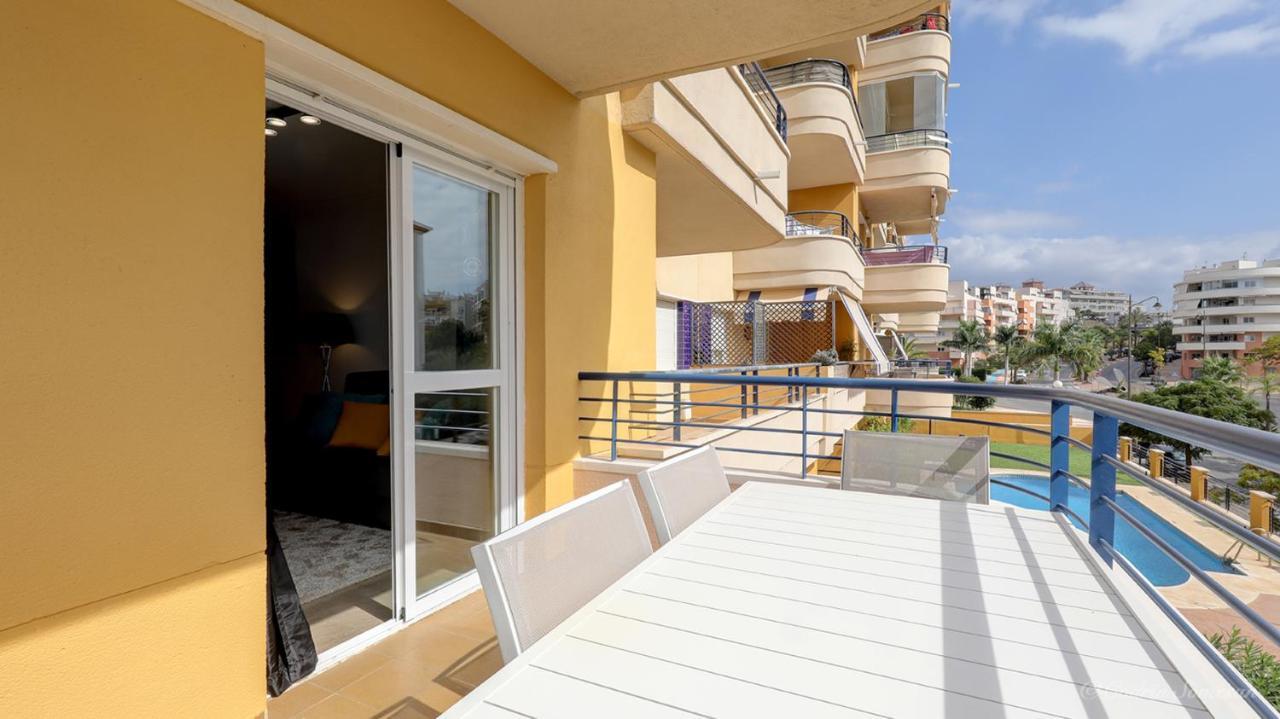 Cozy Apartment Overlooking Estepona'S Marina! Exterior foto